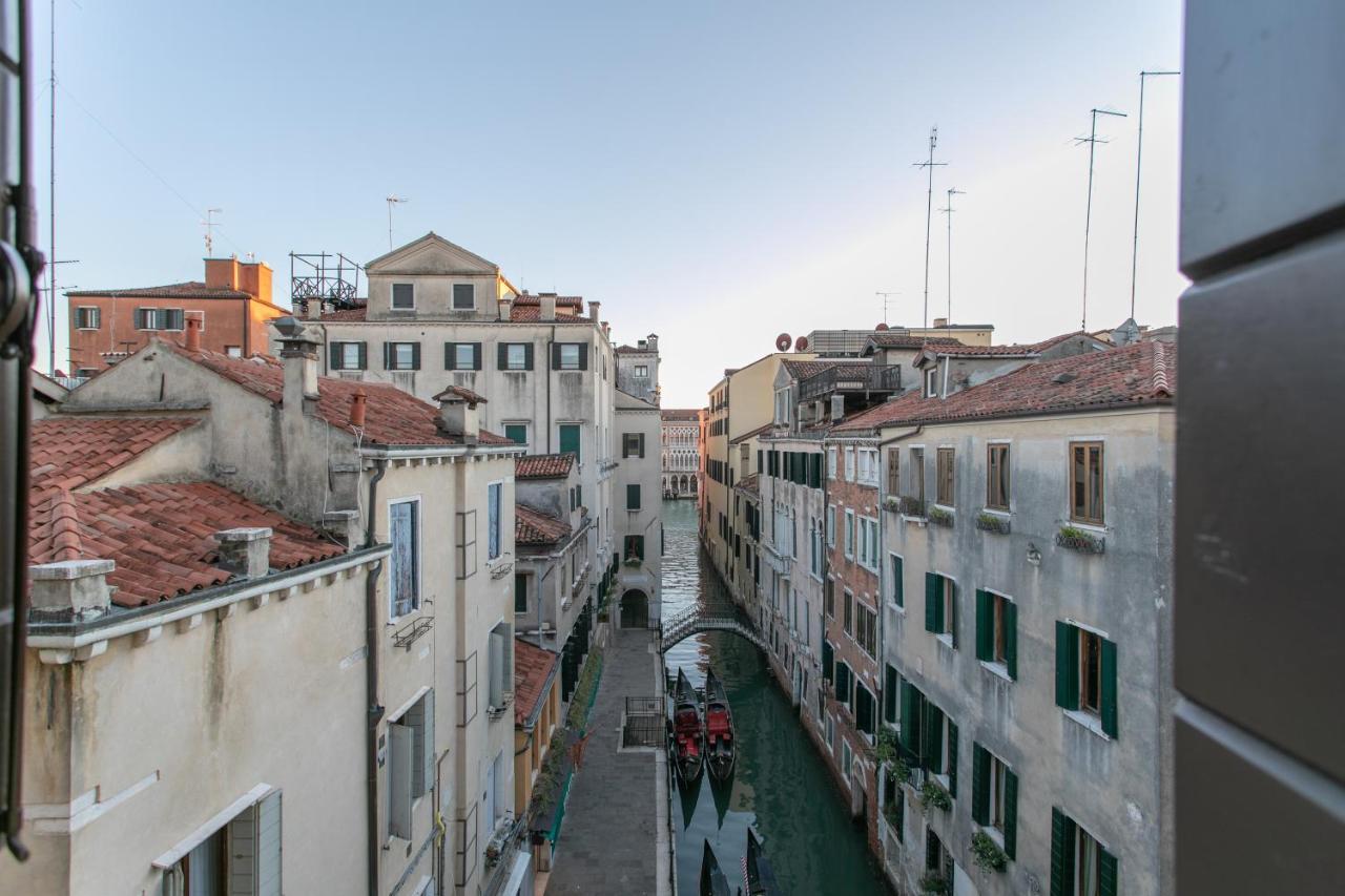 Ca' Al Giglio - Appartamento Vista Canale Venezia Eksteriør bilde